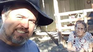 Anna Masson's Instagram, Twitter & Facebook