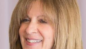 Mary Opperman's Instagram, Twitter & Facebook