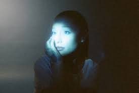 Ariana Grande’s April 28 Hotline Change Has Fans Convinced AG8 Is Closer Than Ever