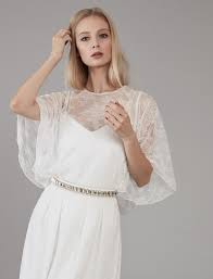 Brautkleider online shop, schneller versand. Brautkleid Fur Das Standesamt Mit Cape Aus Spitze Brautkleid Schlicht Kleider Braut