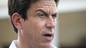 Getergd Mercedes voelt zich gepiepeld en wil keihard terugslaan