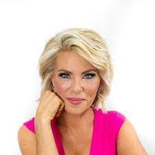 Debbie Burlingame's Instagram, Twitter & Facebook