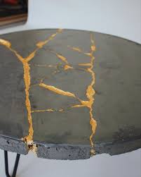 Diy Kintsugi Concrete Coffee Table Modern Builds In 2020 Concrete Coffee Table Painted Coffee Tables Kintsugi
