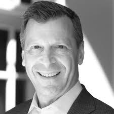 Benny Lorenzo's Instagram, Twitter & Facebook