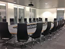 Nds Studienistitut Conference Room Chairs Table And Chair Sets Table And Chairs