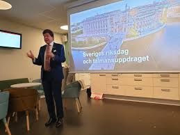 Du är varmt välkommen att ta del av vad som kommer att hända eller har hänt. Bengt Ivarsson On Twitter Norrkopings Juristklubb Gastas Av Talmannen Och Tillika Medlemmen I Juristklubbens Styrelse Andreas Norlen Andreasostgote Https T Co Odze17sbtg