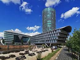 Das hochhaus ist teil eines neuen stadtquartiers auf dem gebiet des ehemaligen westhafens. Westhafen Tower In Frankfurt Am Main Burohochhaus Am Main