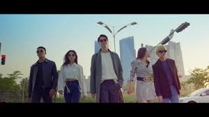 I wonder which aspects of the plot the next episode will cover as the storyline is becoming unpredictable with every episode. Leverage Episodes 1 2 Review Dramabeans Korean Drama Recaps