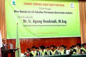 Senarai menteri kabinet malaysia adalah: Enam Strategi Kementerian Pertanian Dalam Regenerasi Petani