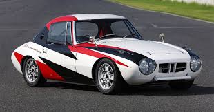 gazoo racing restored an early toyota race car and it rules クラシックカー トヨタ スポーツ スポーツカー