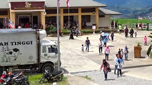 How big is the desa cattle dairy farm? Desa Cattle Dairy Farm Stock Video Footage 4k And Hd Video Clips Shutterstock