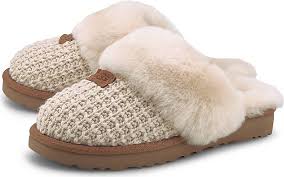 Check spelling or type a new query. Ugg Pantolette Cozy Beige Gortz 31899201