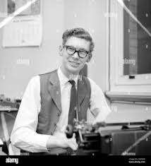 John mantle hi-res stock photography and images