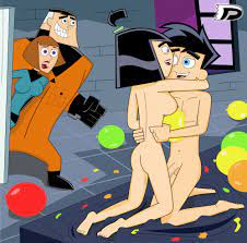 danny fenton danny phantom darkdp female human jack fenton  madeline fenton male nickelodeon sam manson straight straight hair teenage  couple 