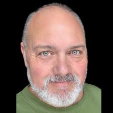 Stefanie Decker (@KWStefanie)