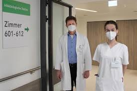 Nach den bereits bekannten rahmenbedingungen sollen hier an sieben tagen in der woche bis zu 1.000 personen täglich geimpft … Main Kinzig Kliniken Gelnhausen Hospital Facebook