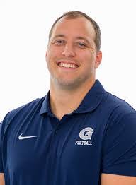 Fran Gee's Instagram, Twitter & Facebook