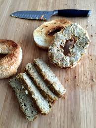 Mon Mari A La Meilleure Recette De Vege Pate Et Il La Partage Avec Vous Il Me Semble Que C Est Une Recette De Dimanche Vege Pate Recette Recettes De Cuisine