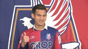 Muhammad hadi fayyadh bin abdul razak (born 22 january 2000 in japan) is a professional footballer and a national of japan. Hadi Sah Sarung Jersi Fagiano Okayama Stadium Astro