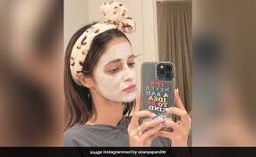 Get more info like birthplace, age, biography, height, weight, boyfriend, family, relation & latest news etc. Ananya Panday Isn T Shy About Posting Pics Of Herself Looking Like This