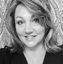 Mary Steeves's Instagram, Twitter & Facebook