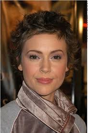 Alyssa Milano Hair Style Recogido Alyssa Milano Hair Short Hair Styles