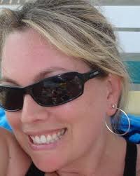 Who is Robin Hooper dating? Robin Hooper boyfriend, husband