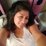 Elisa Rebollar's Instagram, Twitter & Facebook