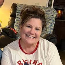 Misty Long's Instagram, Twitter & Facebook