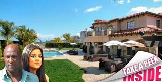 Where does khloe kardashian live? Khloe Kardashian Lamar Odom Secretly List Their 4 Million House For Sale Marriage Over