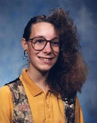 These are retro cuts from 70's, 80's and 90's to combine and create modern hairstyles. Ridiculous 80s And 90s Hairstyles That Should Never Come Back