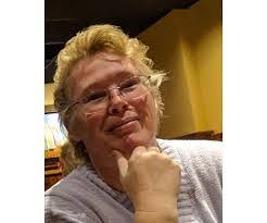 Laura Scanlon's Instagram, Twitter & Facebook