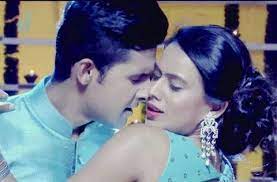 Roshni and siddharth honeymoon : Jamai Raja Jamahiraja Twitter