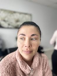 Barely There Beauty Bar Gift & Greeting Cards