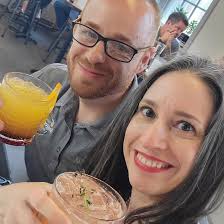 Danielle Daily (@thedanielledaily_) • Instagram photos and videos