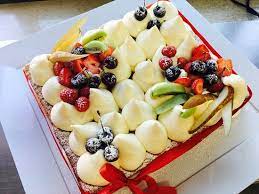 June 5 · latina, italy ·. Torta Millefoglie Con Crema Chantilly E Frutta Fresca Foto Di Albatros Ceccano Tripadvisor