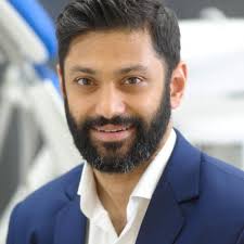 Sam Shah's Instagram, Twitter & Facebook