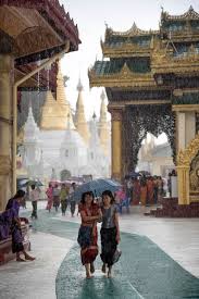 Explore yangon's sunrise and sunset, moonrise and moonset. Myanmar Girls Visiting The Shwedagon Pagoda During Rainy Season Yangon Myanmar Shwedagon Pagoda Burmese Girls Yangon