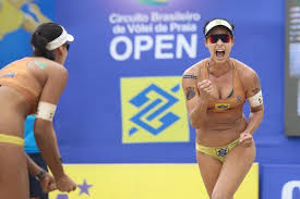 Evandro, do vôlei de praia, é flagrado em festa com aglomeração. Primeira Etapa De Volei De Praia Feminino De 2021 Estreia Hoje Com Novas Duplas E Desafio