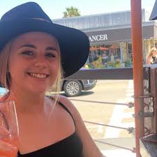 Fundraiser for Chloe Fletcher by Casey Canale : Chloe broke her foot and  can't work