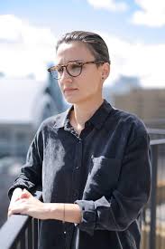 She lives in a country where have totall 37.59 million peoples with the average gdp $1.713 trillion. Rencontre Avec Chloe Robichaud 6 Mar 2018