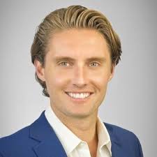 2401 Springmont Ct, Arlington, TX 76012