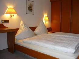 Conveniently located restaurants include schaarschmidts restaurant, rhodos, and alexandros. Hotel City Inn In Bad Nenndorf Deutschland 20 Bewertungen Preise Planet Of Hotels