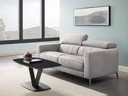 Das sofa kann in der mitte für den transport getrennt werden. Places Of Style 3 Sitzer California Mit Verstellbarer Kopfstutze In Zwei Bezugsqualitaten Online Kaufen Otto