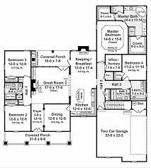 Mediterranean style homes usually have stucco or plaster exteriors with shallow red tile roofs that create shady overhangs. Country Style House Plan 4 Beds 3 Baths 2500 Sq Ft 21 192 Houseplans Com One Floor Plans Bedrooms Landandplan