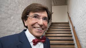 Jun 05, 2021 · elio di rupo est né à morlanwelz et comme fils d'immigré, il déclare qu'il a toujours cette attache profonde avec toutes celles et tous ceux qui sont soit immigrés, soit fils ou petit. Elio Di Rupo Aux Militants Du Ps Les Representants Du Ptb N Ont Rien Voulu Entendre Le Soir