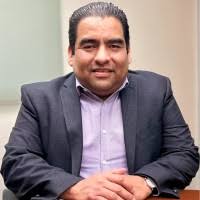 100+ perfiles de «Yebra»