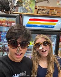 Hey my name is Paige Kim and I'm from Westfield, IN! I'm most likely  transferring to UK this fall and I'm looking for a roommate and friends in  general! I love shopping,