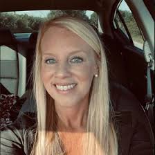 Amanda Hixson (amandadhixson)