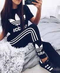 Resultado de imagen de adidas